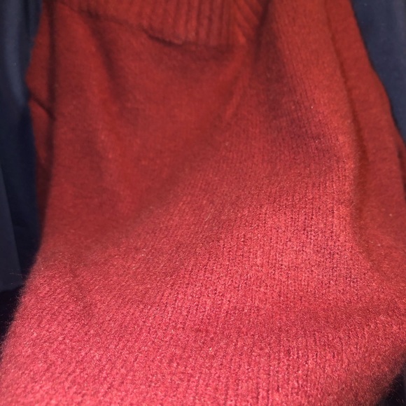 Maroon soft crop sweater - Picture 4 of 4